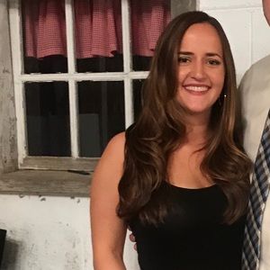 Meet your Posher, Stephanie